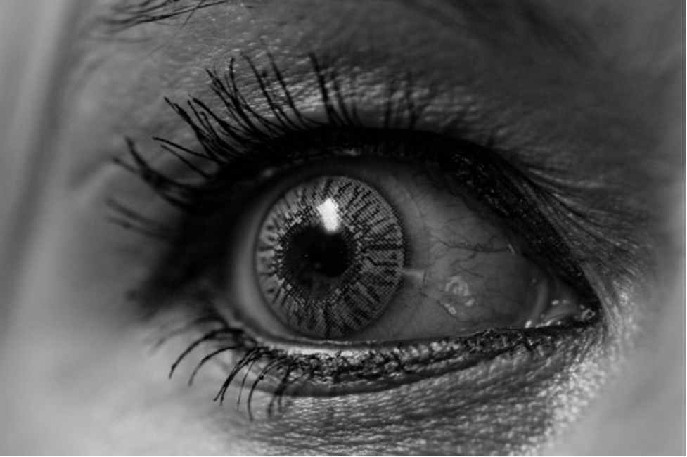 Eye with Contact