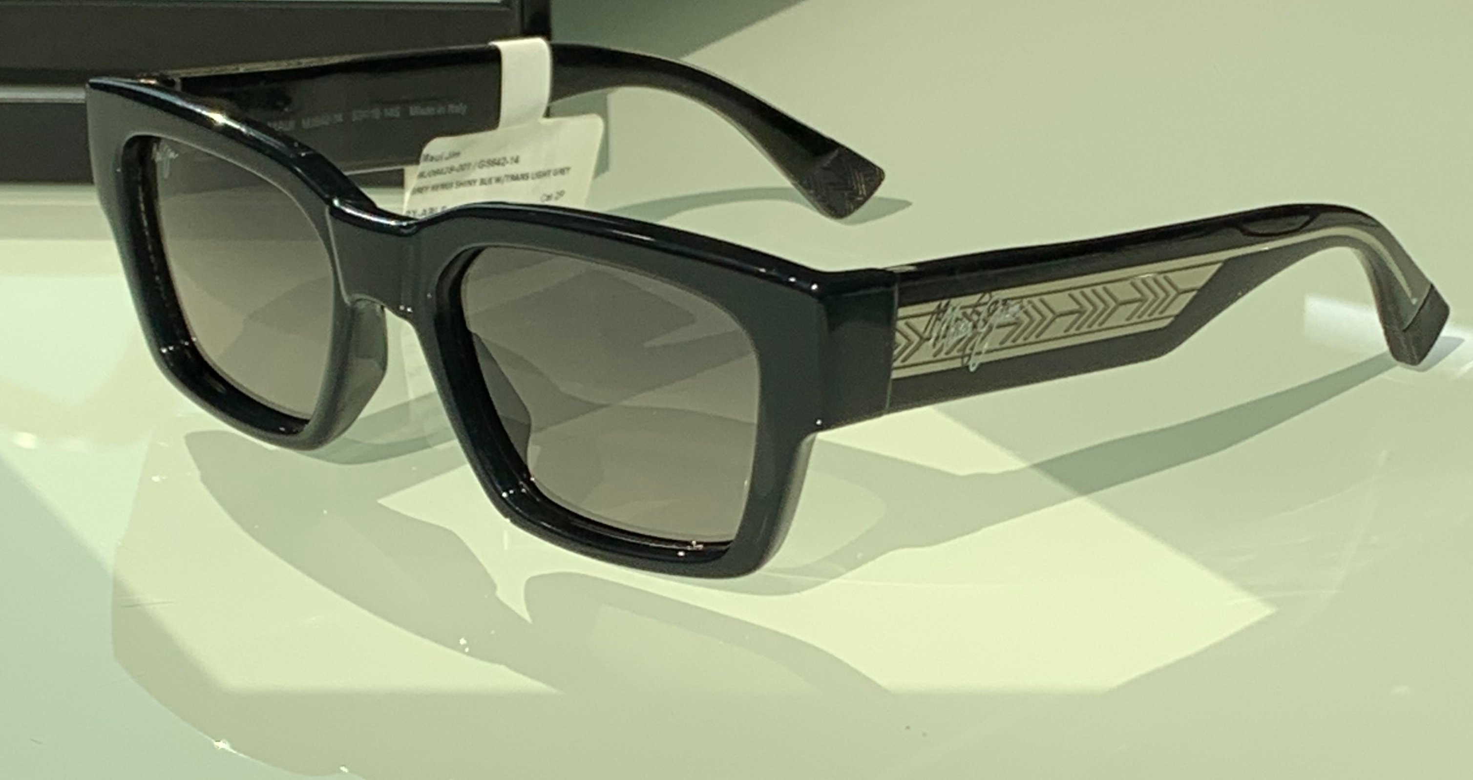 MAUI JIM
